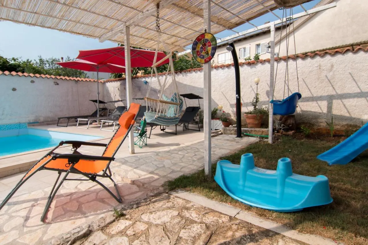 Villa Palma Fazana 0*,